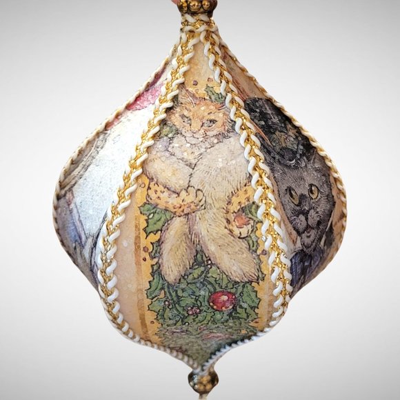 OOAK Upcycled Paper Ornament Fancy Christmas Cats Glitter Chandelier Crystal - Picture 6 of 12
